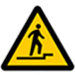 上り段差注意 Caution,uneven access/up